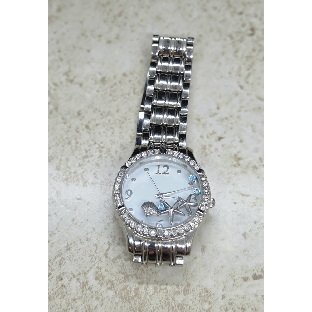 Avon Starfish Watch Ocean Theme Floating Loose Charms Rhinestone Accents Works